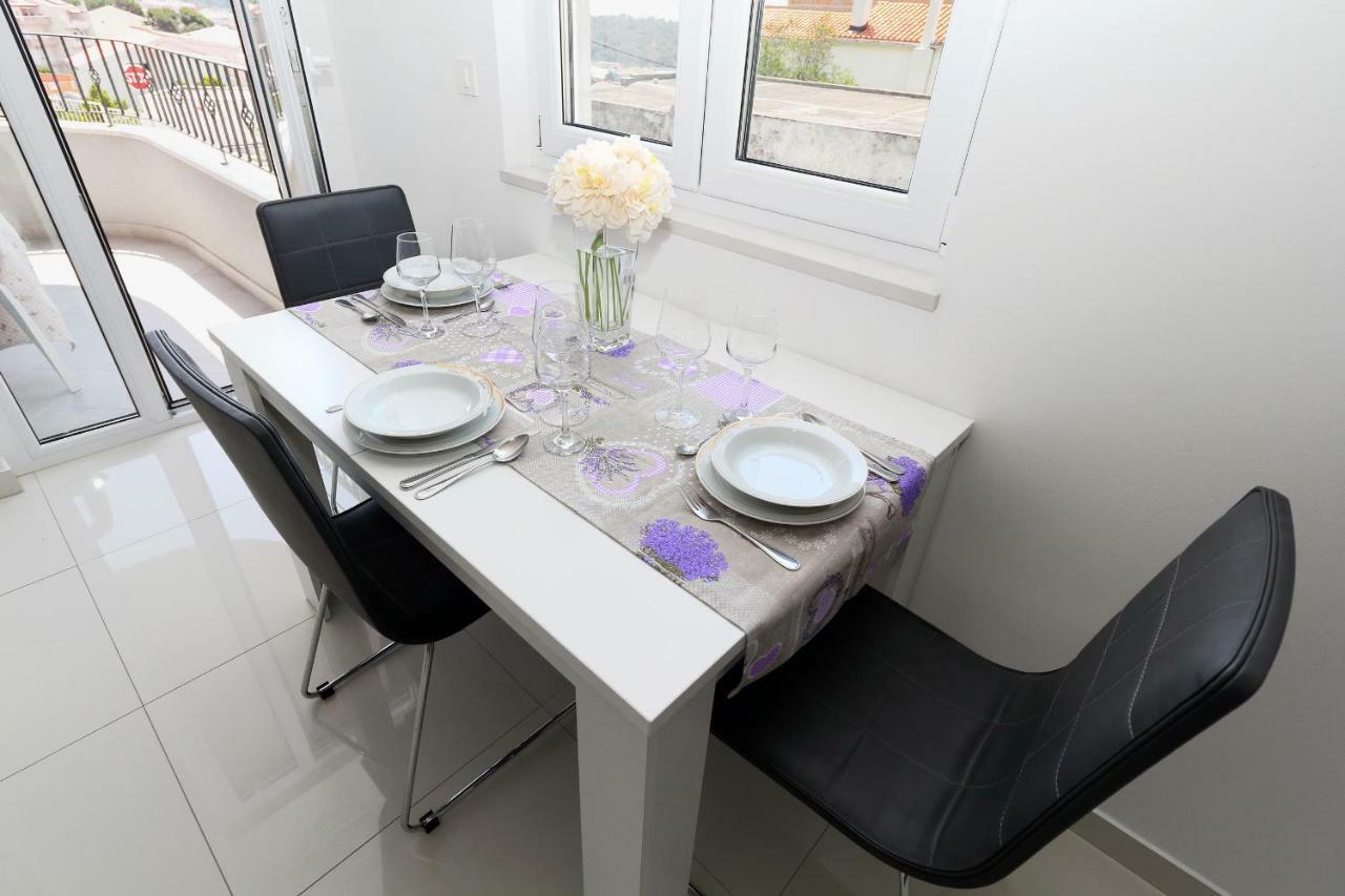 Apartments Pivac Makarska Eksteriør billede
